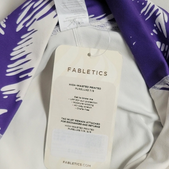 Flabletics NWT
Pure-luxe Oasis High-Waisted Leggins  Tropical Palm. - Picture 9 of 13